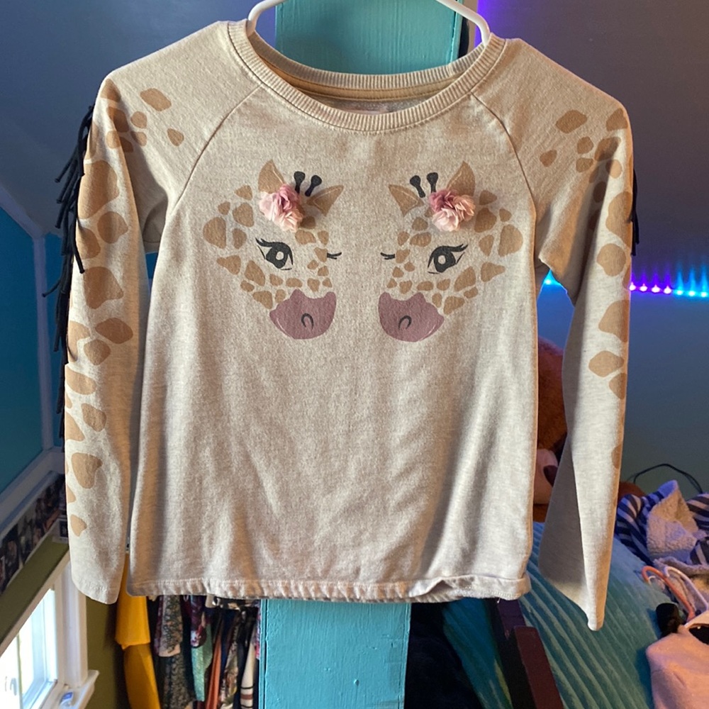 Size S(7-8) Cream color
